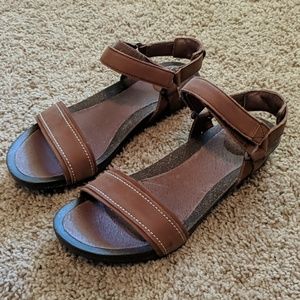 Women's Teva Ysidro Stitch Sandal size 7